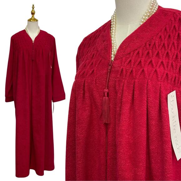 NWT Miss Elaine Red Tassel Zipper Front Houssecoat Kaftan Robe Women’s size PM - Picture 1 of 10